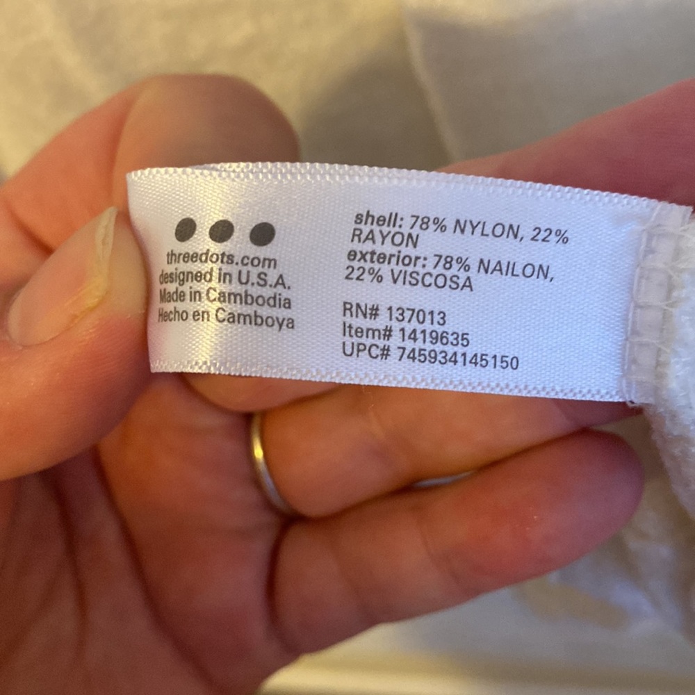 Three Dots Adjustable Draw String White Pull Over - image 6